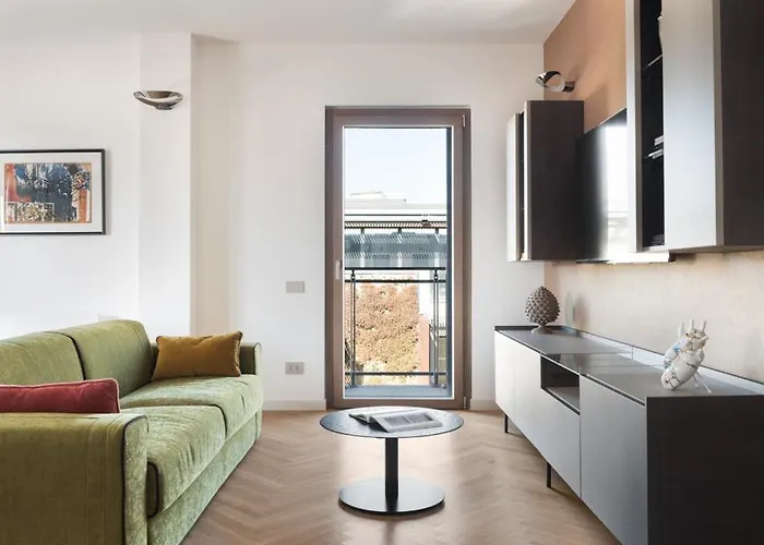 Idyllia - Lumina Rooftop Penthouse In Trastevere Apartment