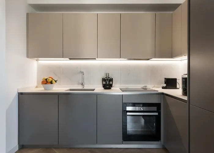 Idyllia - Lumina Rooftop Penthouse In Trastevere *
