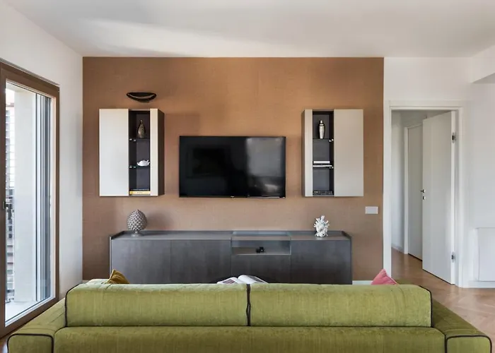 Idyllia - Lumina Rooftop Penthouse In Trastevere *