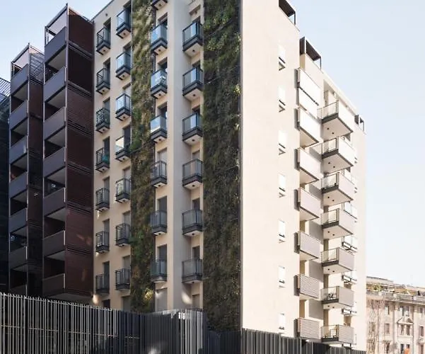 Apartment Idyllia - Lumina Rooftop Penthouse In Trastevere *